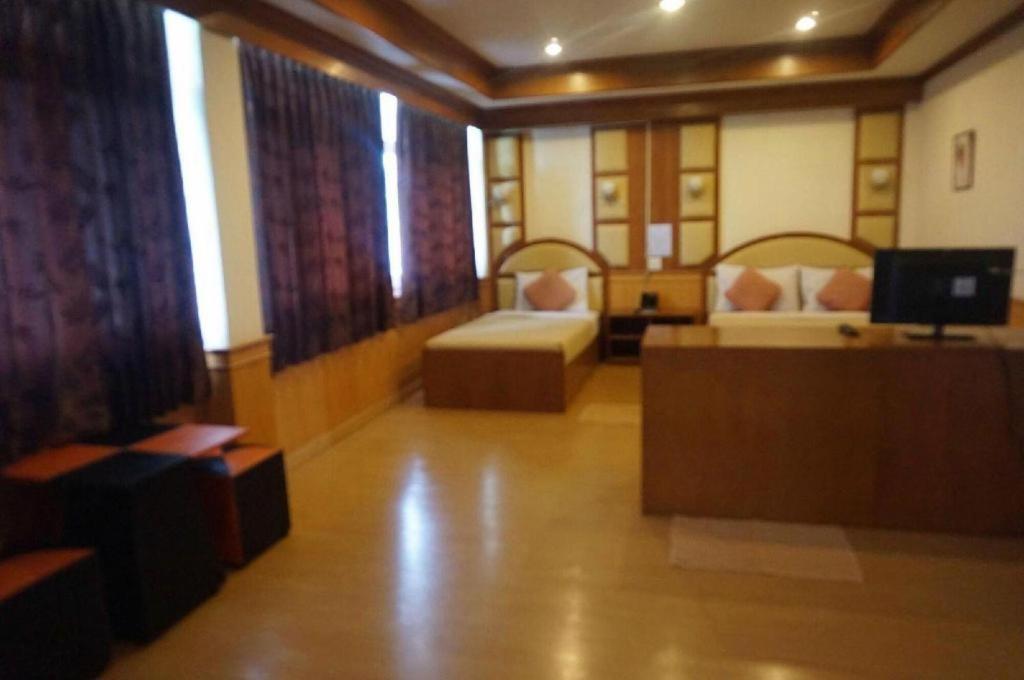 Supak Hotel Kalasin Εξωτερικό φωτογραφία