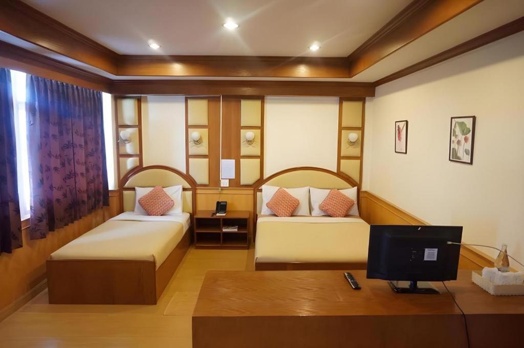 Supak Hotel Kalasin Εξωτερικό φωτογραφία
