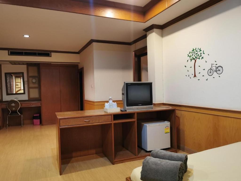 Supak Hotel Kalasin Εξωτερικό φωτογραφία